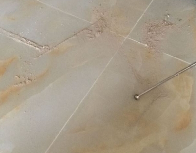 番禺瓷砖空鼓维修公司分享粘合剂选择不当在瓷砖铺贴过程中可能导致以下问题